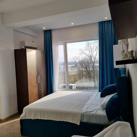 Sky Apartment *